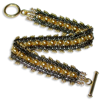 Gold Pearls & Herringbone Bracelet